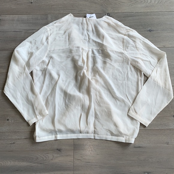 Club Monaco Khalila Wrap Silk Nude Wrap Top Small - Picture 6 of 6